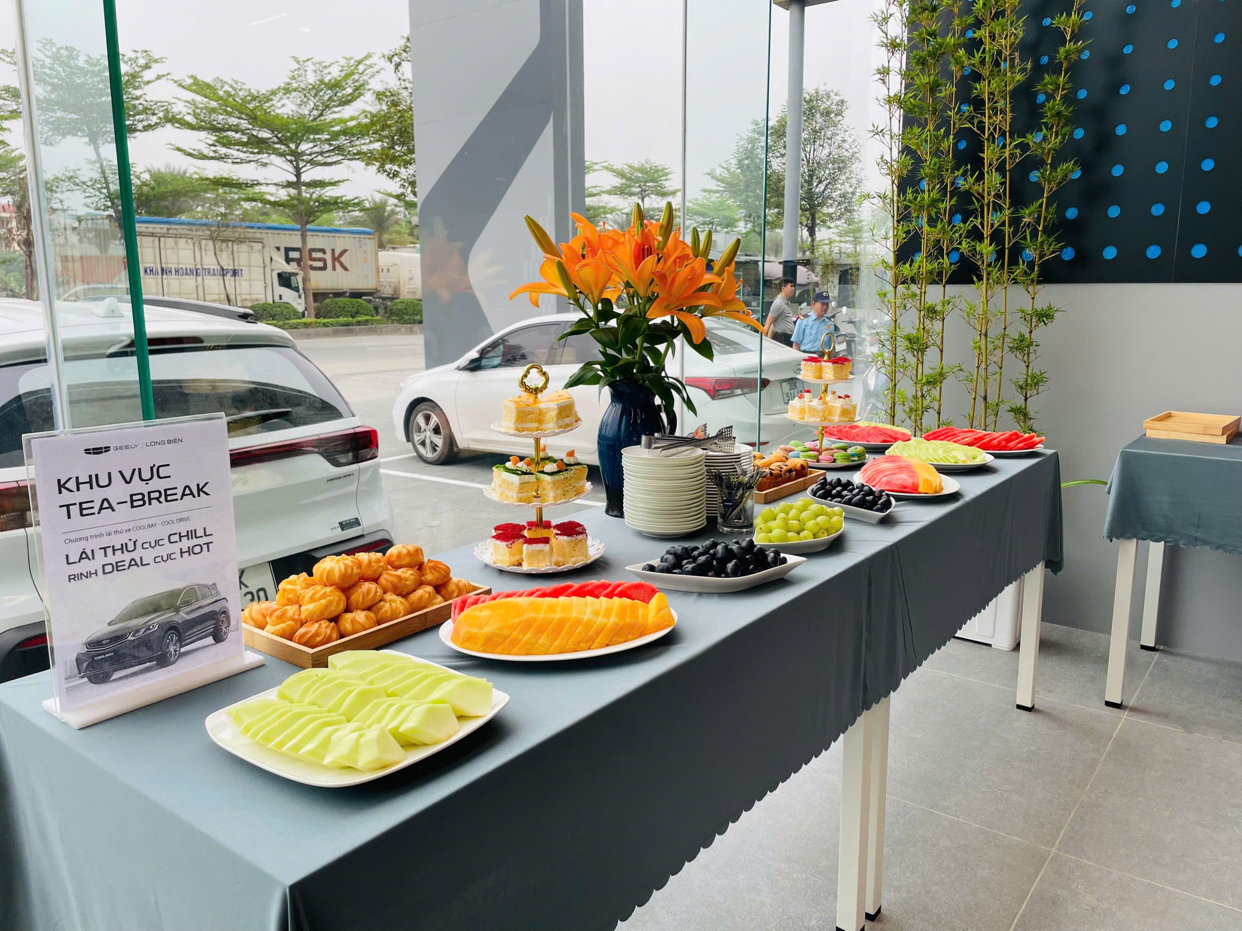 Tận hưởng Tea-break tại Geely Long Biên